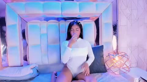 Snapshot of auroravale1 chatting on May 21, 2026, 9:00 pm Aurora Vale online show from May 21, 2026, 9:00 pm