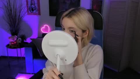 Snapshot of aurorawrenfield chatting on November 26, 2025, 5:19 am aurorawrenfield online show from November 26, 2025, 5:19 am