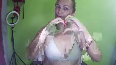 Snapshot of aurori997239 chatting on November 27, 2025, 10:01 pm aurori997239 online show from November 27, 2025, 10:01 pm