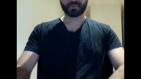 Snapshot of aussie099 chatting on December 18, 2024, 10:40 am aussie099 online show from December 18, 2024, 10:40 am