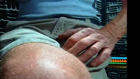 aussieraz online show from February 17, 2025, 5:36 am