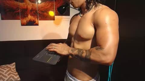 Austin online show from November 10, 2025, 9:25 pm