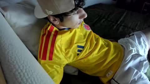 austin1119a online show from April 6, 2026, 4:46 am