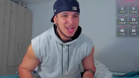 A online show from November 30, 2025, 7:18 pm