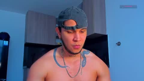 Snapshot of austin_curry chatting on April 18, 2026, 9:26 pm A online show from April 18, 2026, 9:26 pm