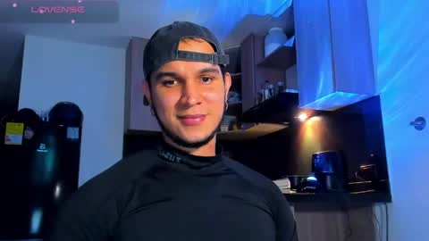 Snapshot of austin_curry chatting on April 22, 2026, 12:35 am A online show from April 22, 2026, 12:35 am
