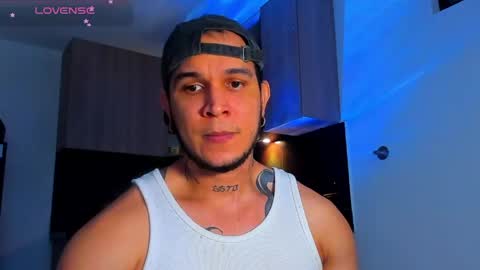 Snapshot of austin_curry chatting on April 24, 2026, 8:44 pm A online show from April 24, 2026, 8:44 pm