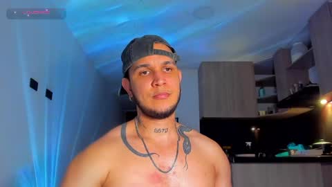 Snapshot of austin_curry chatting on May 28, 2026, 11:13 pm A online show from May 28, 2026, 11:13 pm