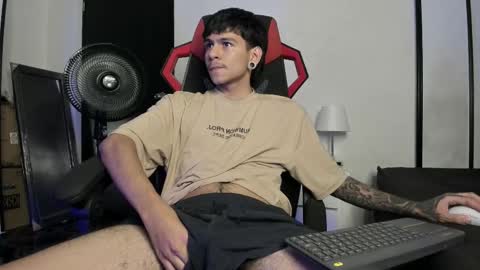 Austin online show from February 20, 2025, 8:14 pm