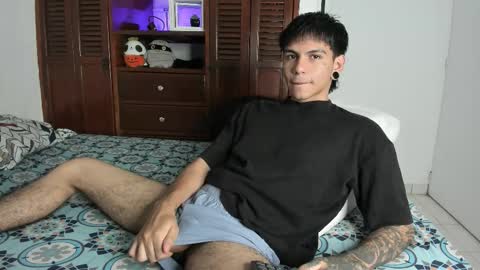 Austin online show from December 17, 2025, 8:15 pm