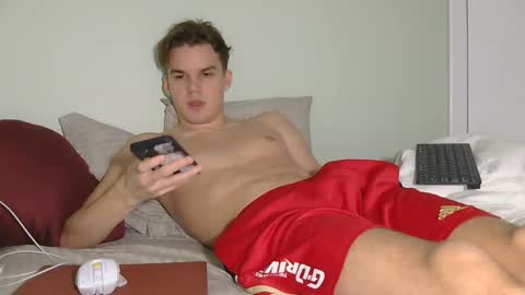 Auston 3 online show from January 22, 2025, 7:03 pm