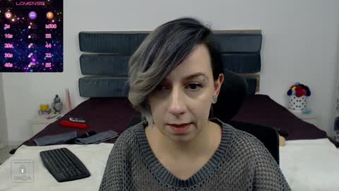 AutumnOpal online show from December 18, 2024, 2:21 am