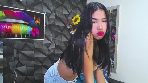 Snapshot of ava_jhonsson chatting on January 9, 2025, 3:44 pm ava online show from January 9, 2025, 3:44 pm