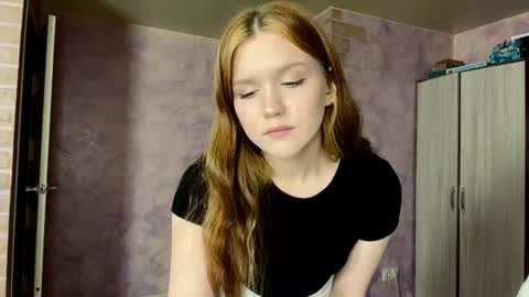 Snapshot of ava_sweetie chatting on July 24, 2026, 11:14 pm Lover online show from July 24, 2026, 11:14 pm