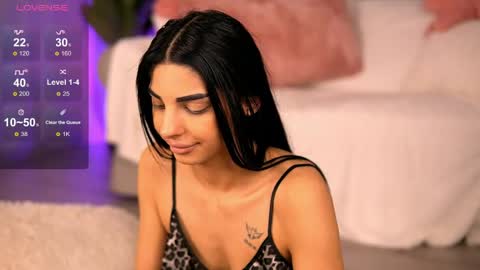 Ava online show from April 18, 2026, 7:07 pm