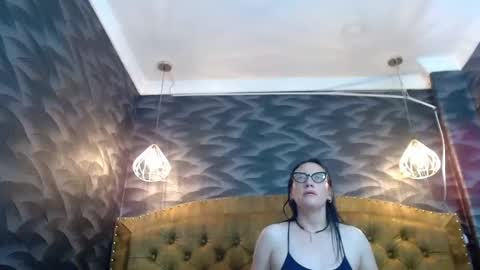 Snapshot of avanahomi chatting on November 3, 2025, 11:37 pm avanahomi online show from November 3, 2025, 11:37 pm