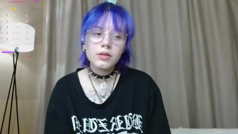 avaobierne online show from April 17, 2026, 6:16 am