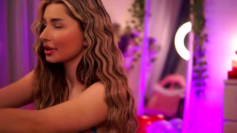 Carina online show from February 12, 2025, 11:51 pm