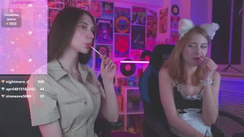 Snapshot of aveangela chatting on January 21, 2025, 9:15 pm Avie online show from January 21, 2025, 9:15 pm