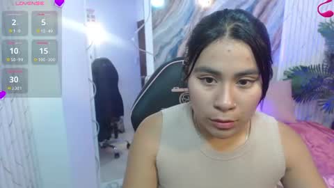Snapshot of aveline_tay chatting on July 28, 2026, 3:02 am aveline_tay online show from July 28, 2026, 3:02 am