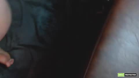 Snapshot of avgmomanddad chatting on May 11, 2026, 2:50 am AvgMomAndDad waxed bigtits shaved fakebody married momanddad pussy buttplug online show from May 11, 2026, 2:50 am