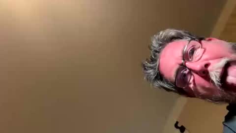 Avgtl online show from November 1, 2025, 12:01 am