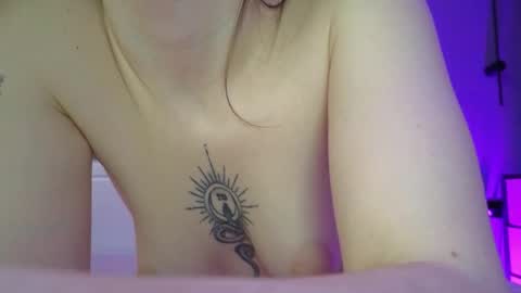Snapshot of avgustina_love chatting on May 2, 2026, 12:21 pm avgustina_love online show from May 2, 2026, 12:21 pm