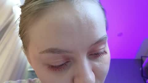 Snapshot of avgustina_love chatting on June 2, 2026, 10:50 am avgustina_love online show from June 2, 2026, 10:50 am