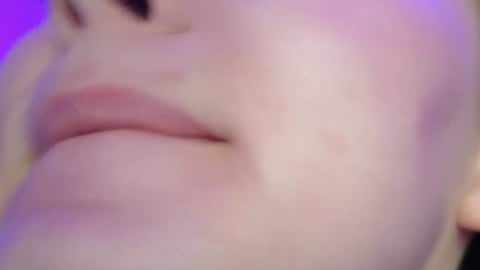 avgustina_love online show from July 26, 2026, 10:33 am