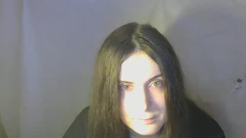 avialenne online show from April 11, 2026, 6:01 pm