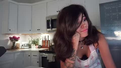 Aviblush online show from July 14, 2026, 2:01 pm