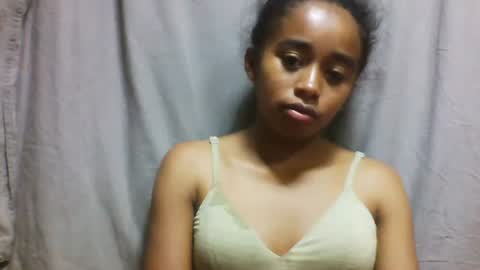 Snapshot of avontsoaldy chatting on November 16, 2025, 2:22 pm avontsoaldy online show from November 16, 2025, 2:22 pm