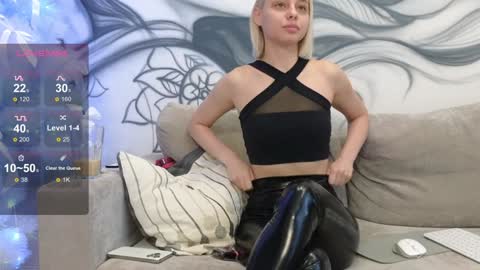 Goddess Avrora online show from January 8, 2025, 8:27 am