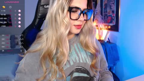 Avrill Morgan online show from January 19, 2025, 6:43 pm