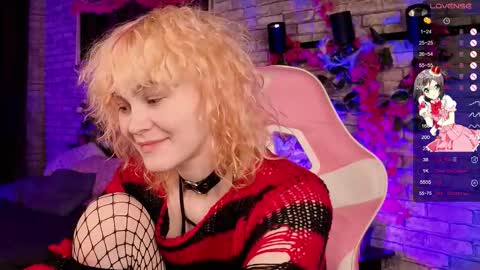 Awi online show from December 5, 2025, 9:00 pm