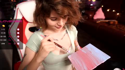 Snapshot of awondrr chatting on December 14, 2024, 10:34 am Alice online show from December 14, 2024, 10:34 am