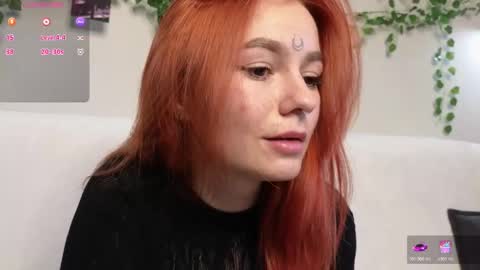 Snapshot of aww_burn chatting on November 15, 2025, 2:53 am Tris online show from November 15, 2025, 2:53 am