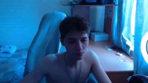 Snapshot of axel_0ne chatting on March 19, 2026, 6:28 am axel_0ne online show from March 19, 2026, 6:28 am