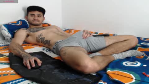 Axel online show from February 7, 2025, 4:03 pm