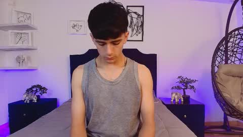 Snapshot of axel_draven chatting on October 23, 2025, 11:20 am axel_draven online show from October 23, 2025, 11:20 am