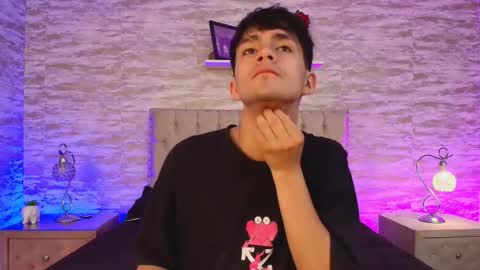 Snapshot of axel_draven chatting on November 4, 2025, 11:09 am axel_draven online show from November 4, 2025, 11:09 am