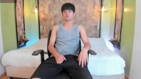 axel_draven online show from May 14, 2026, 11:06 am