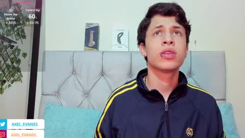 Axel Evanss online show from December 2, 2024, 12:29 pm