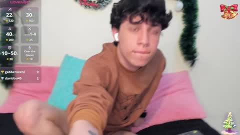 Axel Evanss online show from December 19, 2024, 3:52 pm