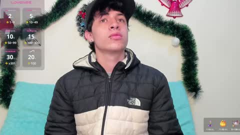 Axel Evanss online show from December 23, 2024, 11:57 am