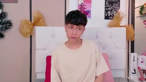 Axel Evanss online show from December 20, 2025, 12:12 pm