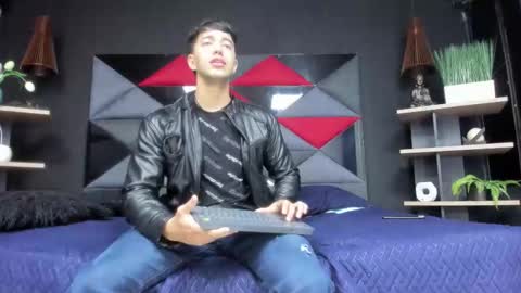 Snapshot of axel_hendrick chatting on February 3, 2026, 11:26 am axel_hendrick online show from February 3, 2026, 11:26 am