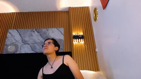 Snapshot of axel_montes chatting on May 23, 2026, 5:34 am axel_montes online show from May 23, 2026, 5:34 am
