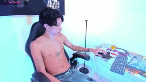 Axel online show from February 2, 2025, 11:51 am