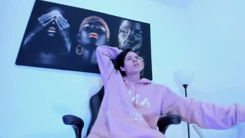 Axel online show from February 22, 2025, 11:57 am